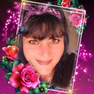 Meet your Posher, Deana